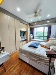Waterfront Waves (D16), Condominium #507396101